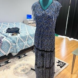 Elie Tahari Sanna drawstring waist tiered maxi dress